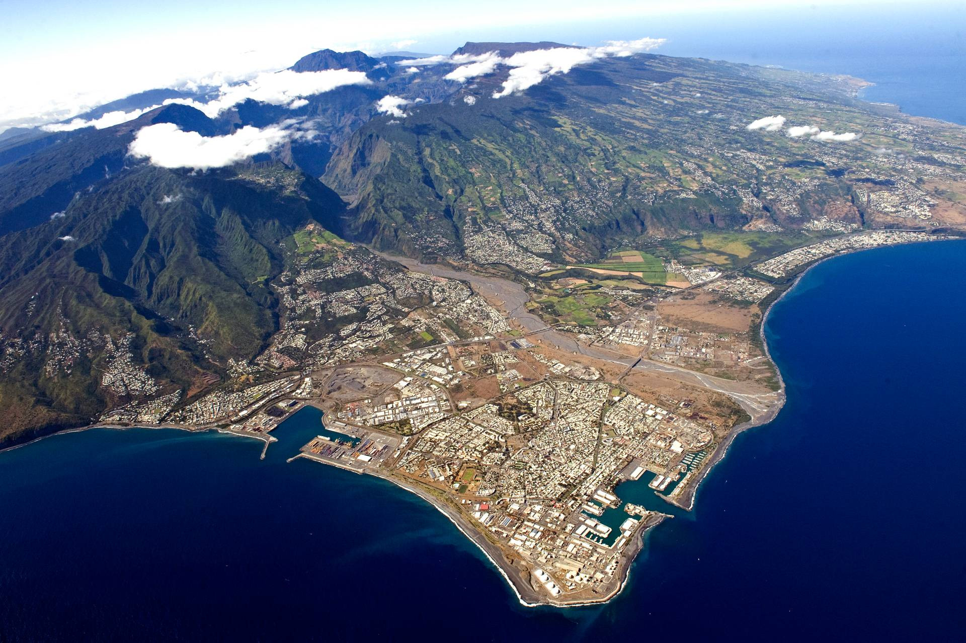 Logistique La Reunion