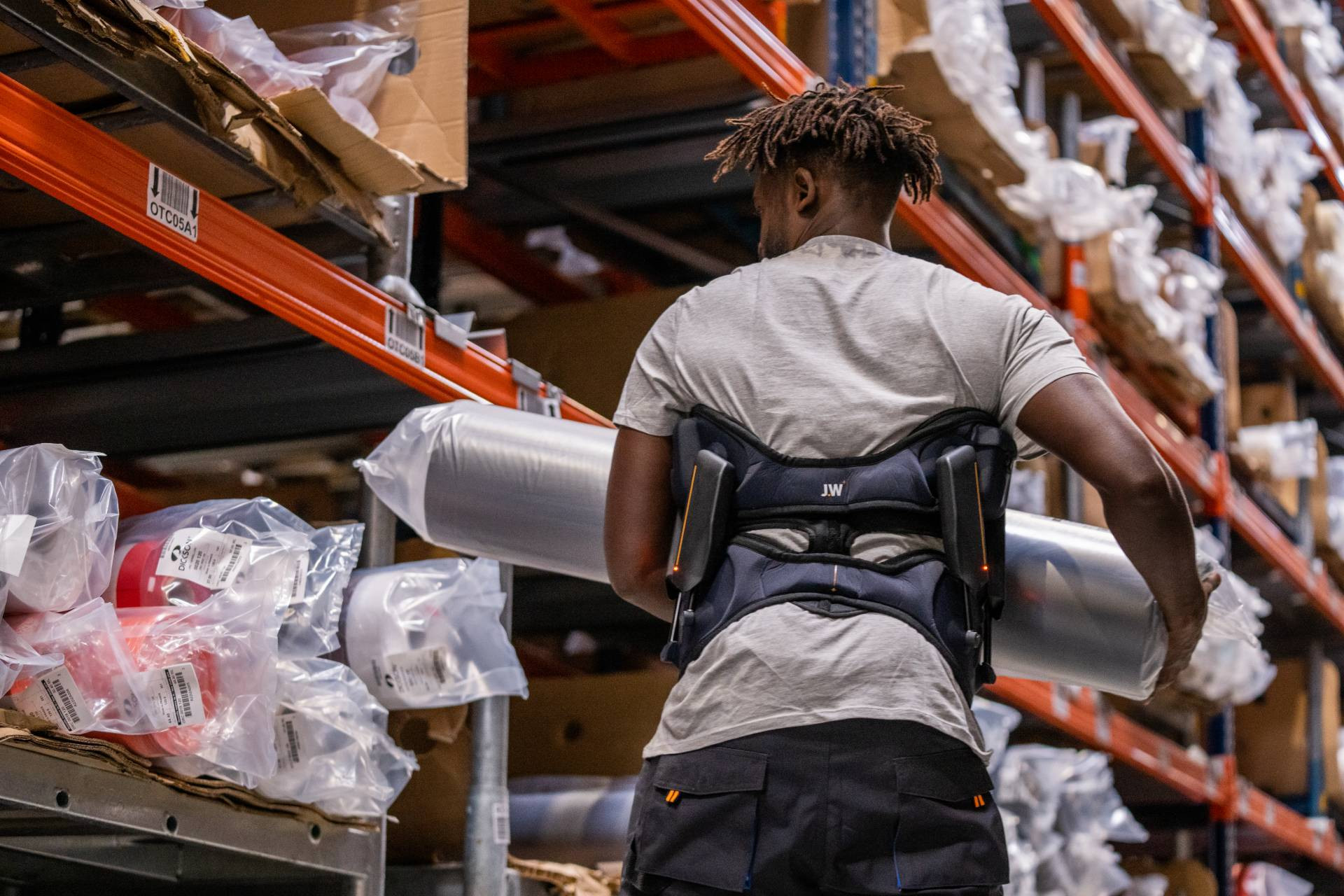 Exosquelettes Entrepot Japet W1