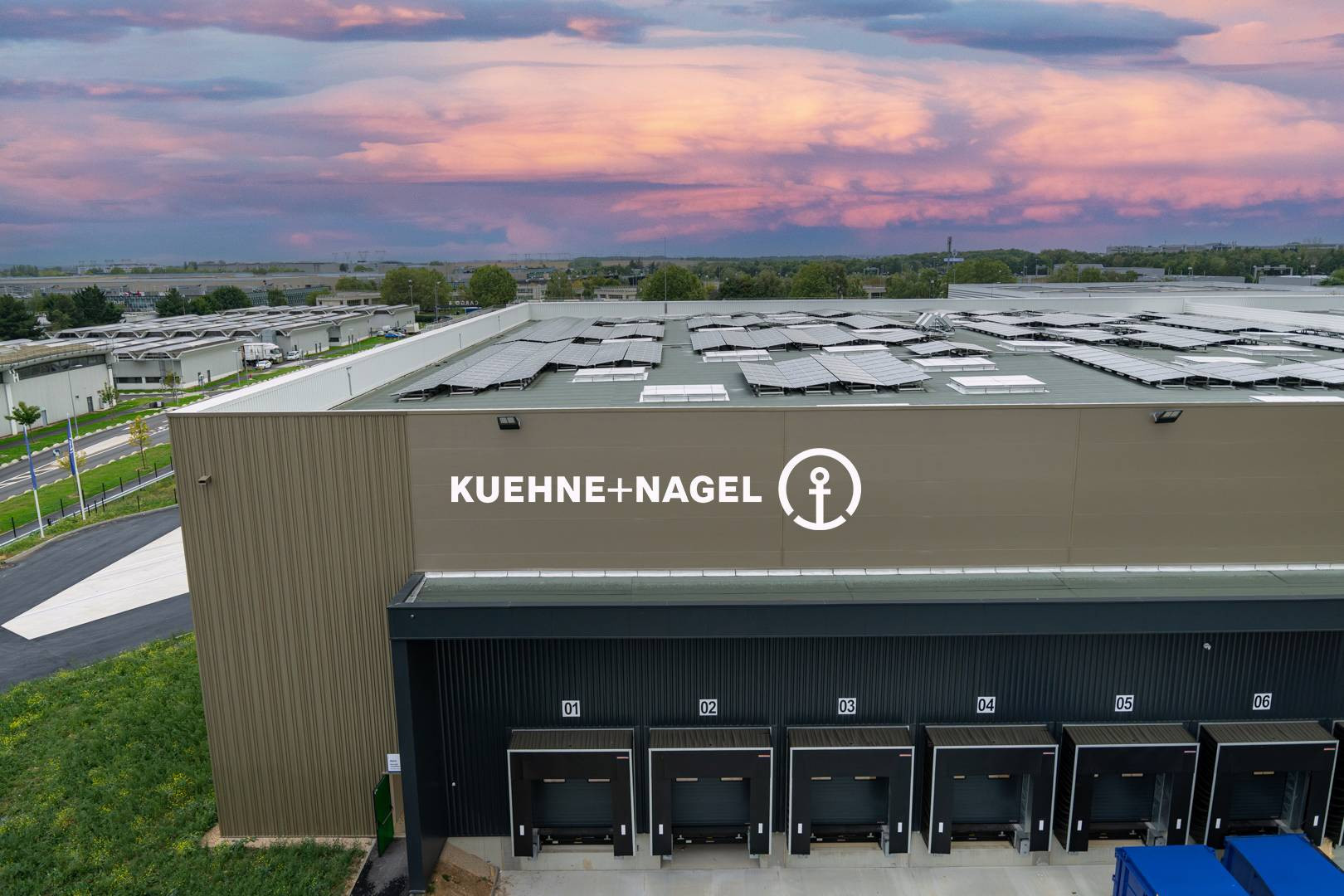 Entrepot Kuehne Nagel