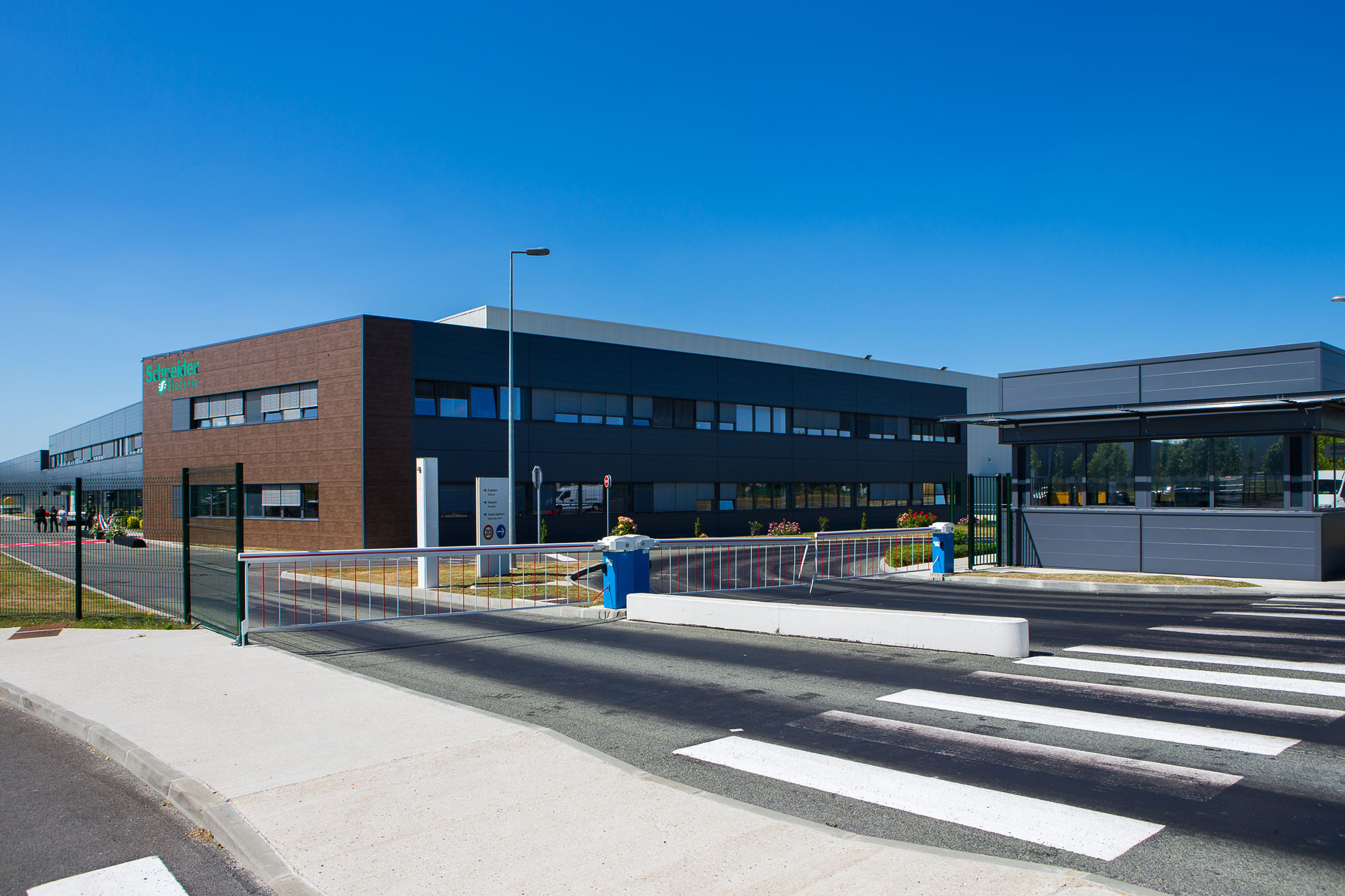 Evreux Global Distribution Center View From Outside